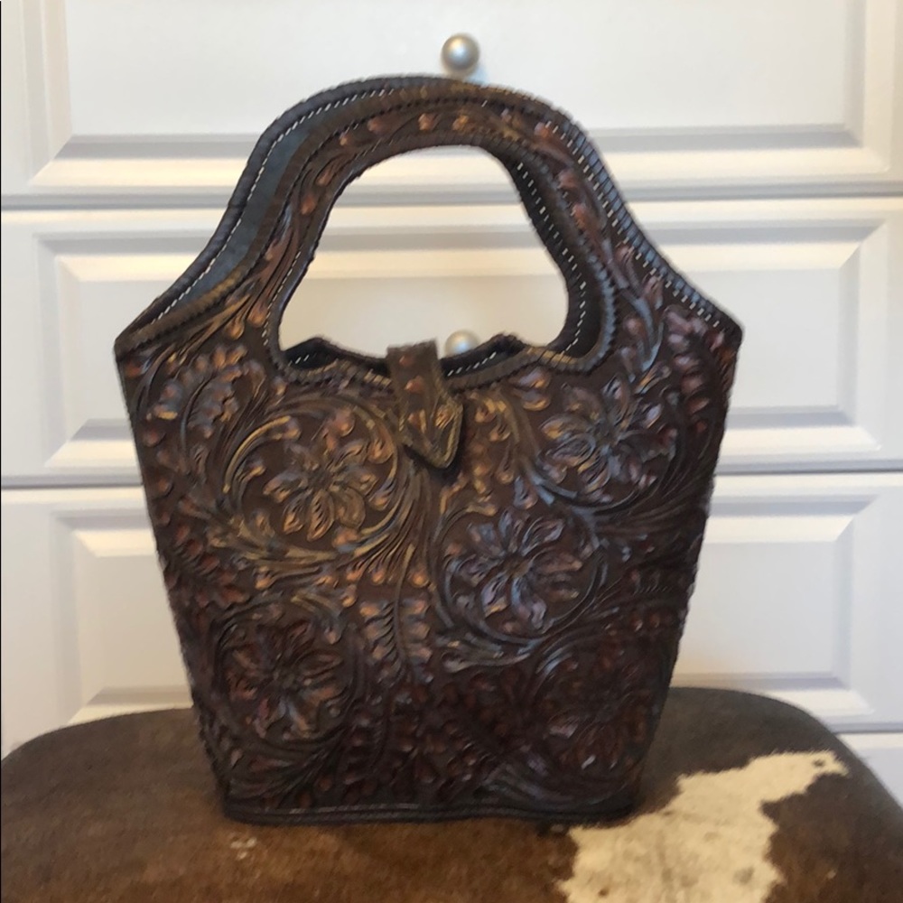 Leather Satchel handbag. 100% leather.